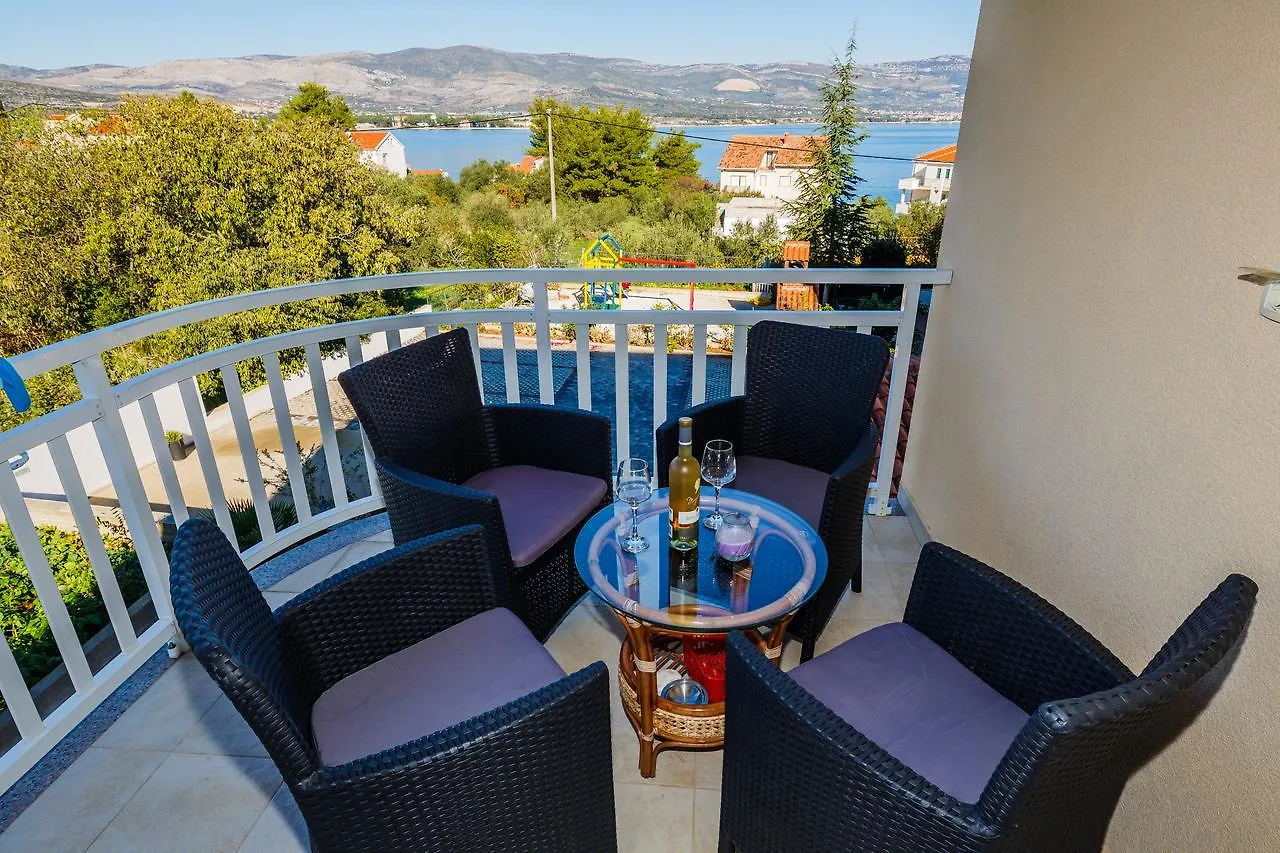 Apartments Nada Trogir Chorvatsko