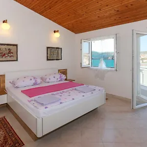 Apartament Uno, Trogir